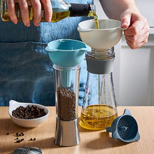 Load image into Gallery viewer, Funnels with Strainer