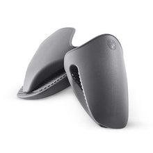 Load image into Gallery viewer, Silicone Mini Oven Mitts