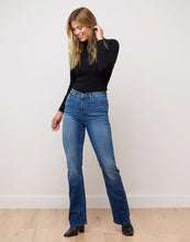Load image into Gallery viewer, Alex Bootcut Jeans/City Jeans

