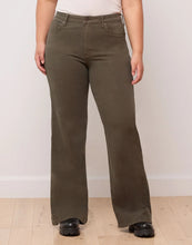 Load image into Gallery viewer, Lily Wide Leg Jeans/Vert Fonce

