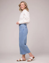 Load image into Gallery viewer, Lily Wide Leg Jeans/Blue Waves
