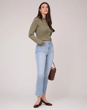 Load image into Gallery viewer, Emily Slim Jeans/Blue Shore
