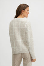 Load image into Gallery viewer, Crew neck box pattern knit sweater with side slit/Almond

