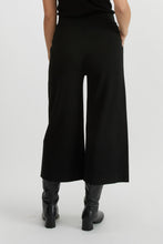 Load image into Gallery viewer, Crop knit pant/black
