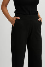 Load image into Gallery viewer, Crop knit pant/black
