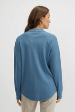 Load image into Gallery viewer, Long sleeve Shirt/Oceanic
