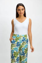 Load image into Gallery viewer, Full leg crop printed pant/Palm Print
