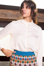 Load image into Gallery viewer, Blouse - Scalloped Edge Trim LS
