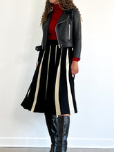 Load image into Gallery viewer, Skirt - Knit 2 tone Skirt
