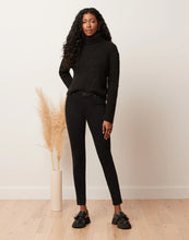 Load image into Gallery viewer, Rachel Skinny Jeans/classic rise/black light pc
