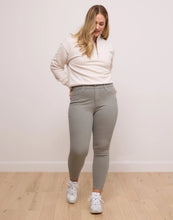 Load image into Gallery viewer, Rachel Skinny Jeans/Sea Grass
