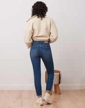 Load image into Gallery viewer, Rachel Skinny Jeans/Parker
