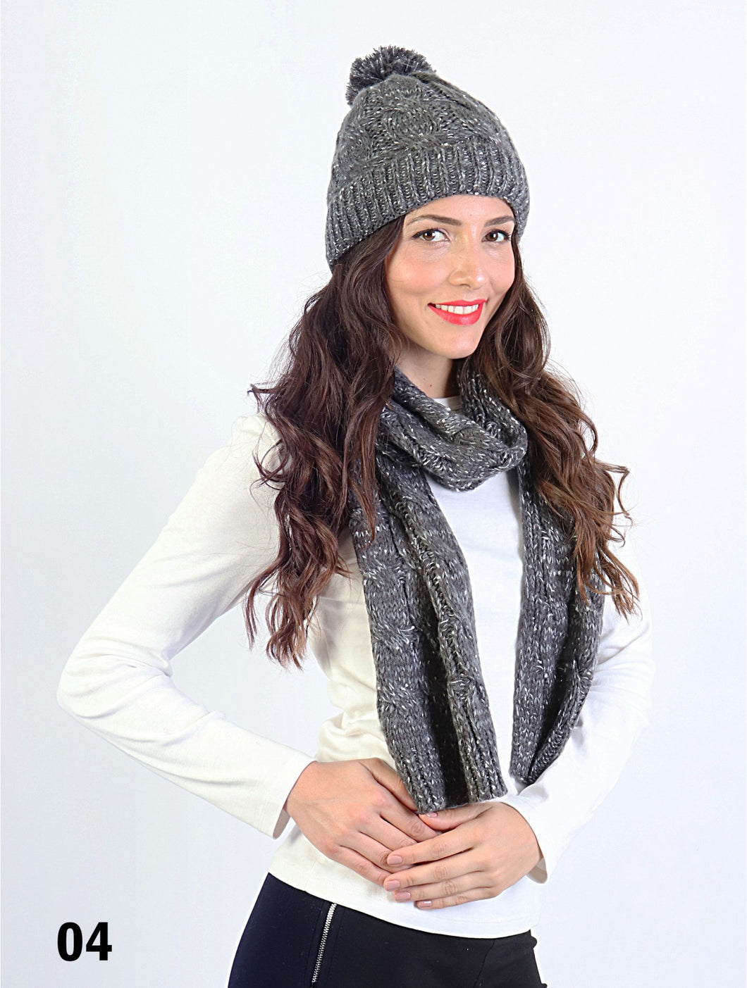 Knit hat and scarf/charcoal