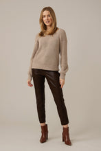 Load image into Gallery viewer, Knit crew neck/fawn
