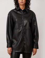 Load image into Gallery viewer, OVERSIZED VEGAN LEATHER OVERSHIRT /BLACK
